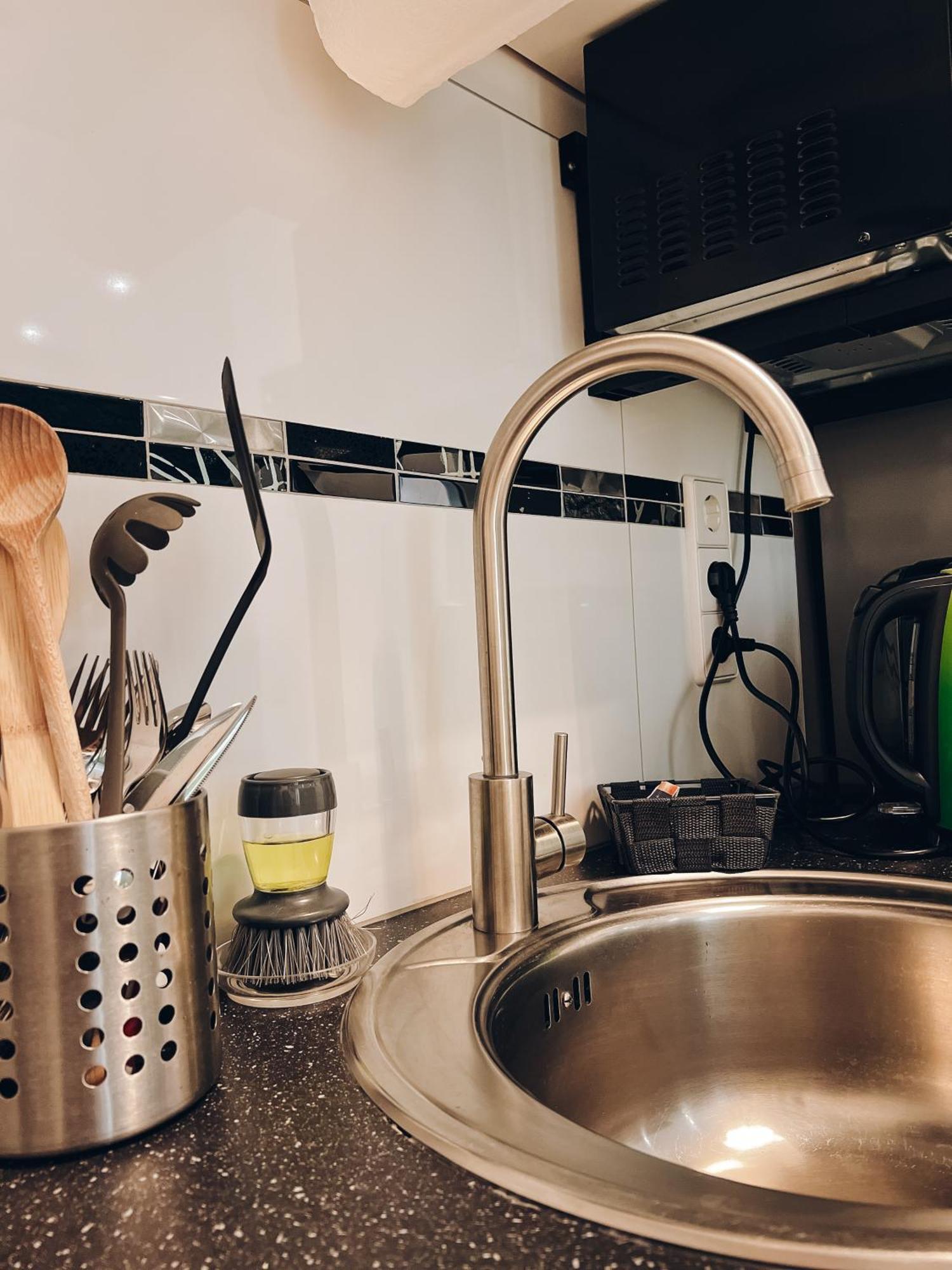 Neuwertiges Apartment Mit Kostenlose Privatparkplatz Auch Fuer Transporter Geeignet R1 Фрайберг-ам-Неккар Экстерьер фото
